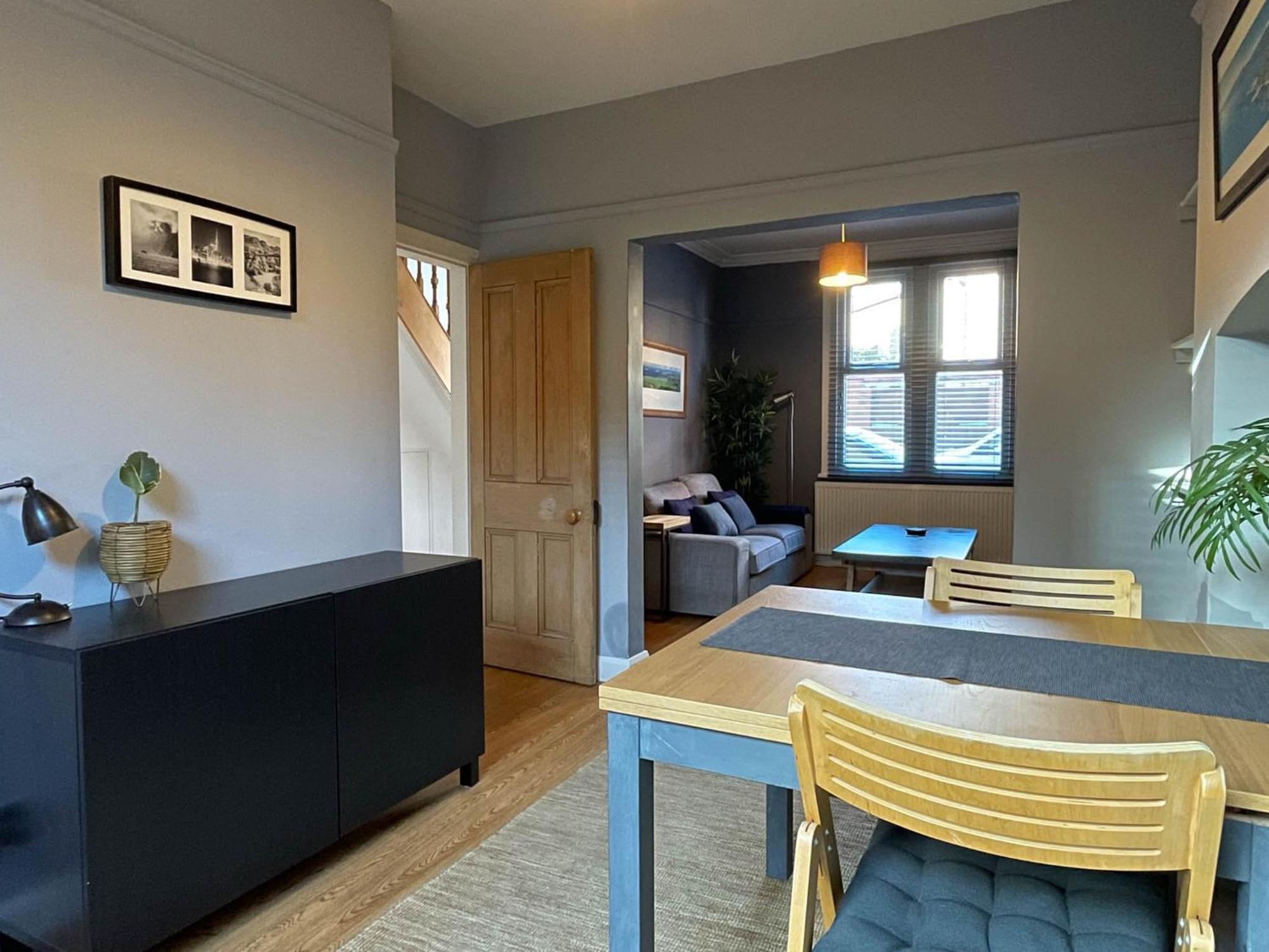 Townhouse In Trendy Suburb Of Hoole Apartment Chester Ngoại thất bức ảnh