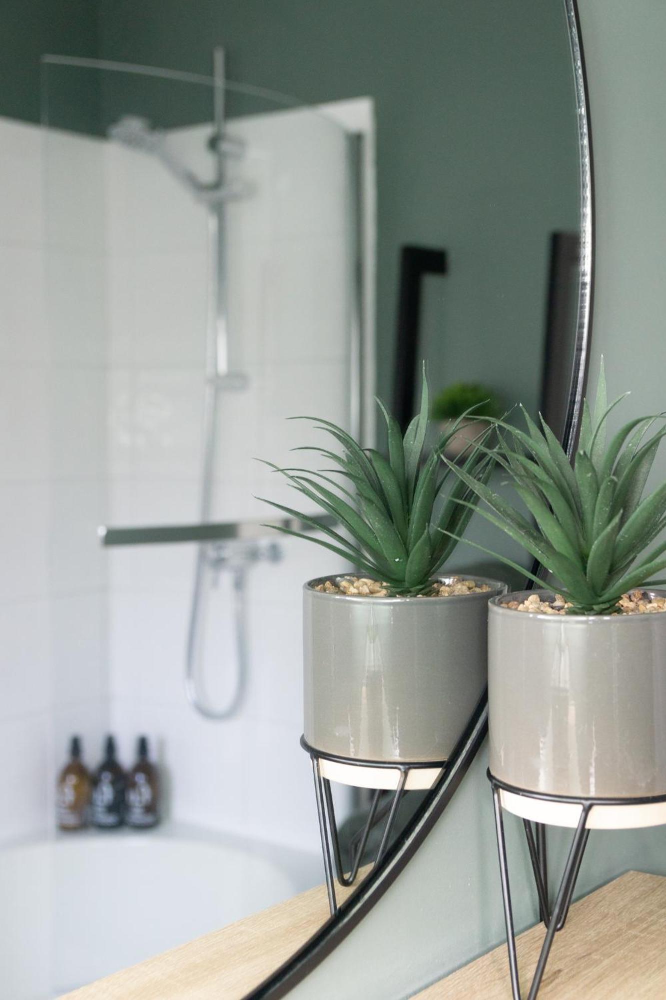 Townhouse In Trendy Suburb Of Hoole Apartment Chester Ngoại thất bức ảnh